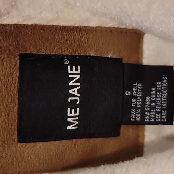 Me Jane, Faux fur vest, sz S - Picture 2 of 4